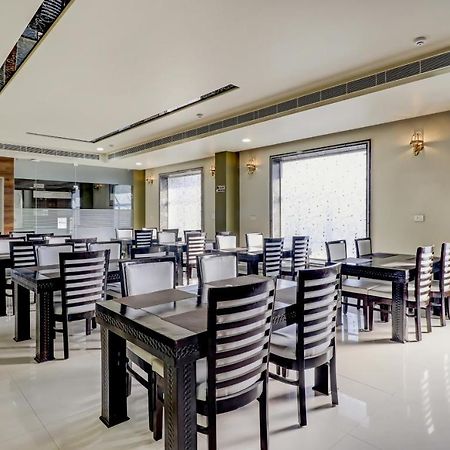 Sanskar Hotel Jaipur Eksteriør bilde