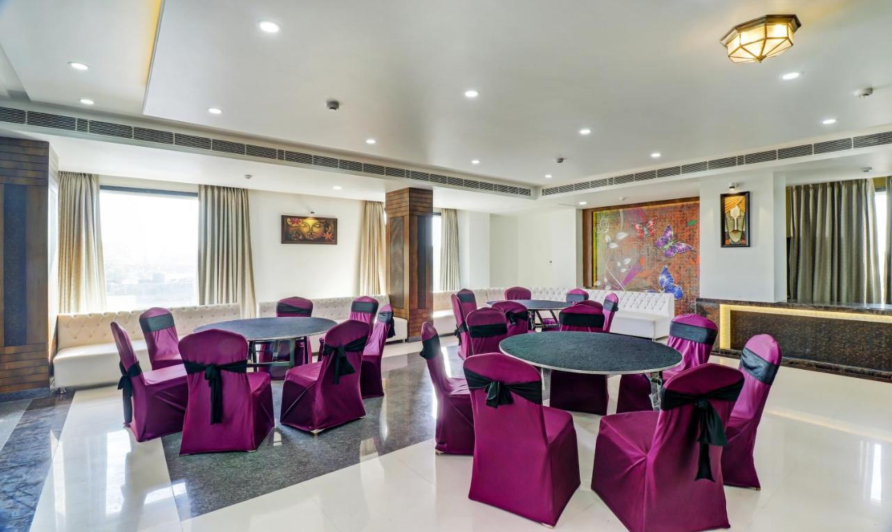 Sanskar Hotel Jaipur Eksteriør bilde