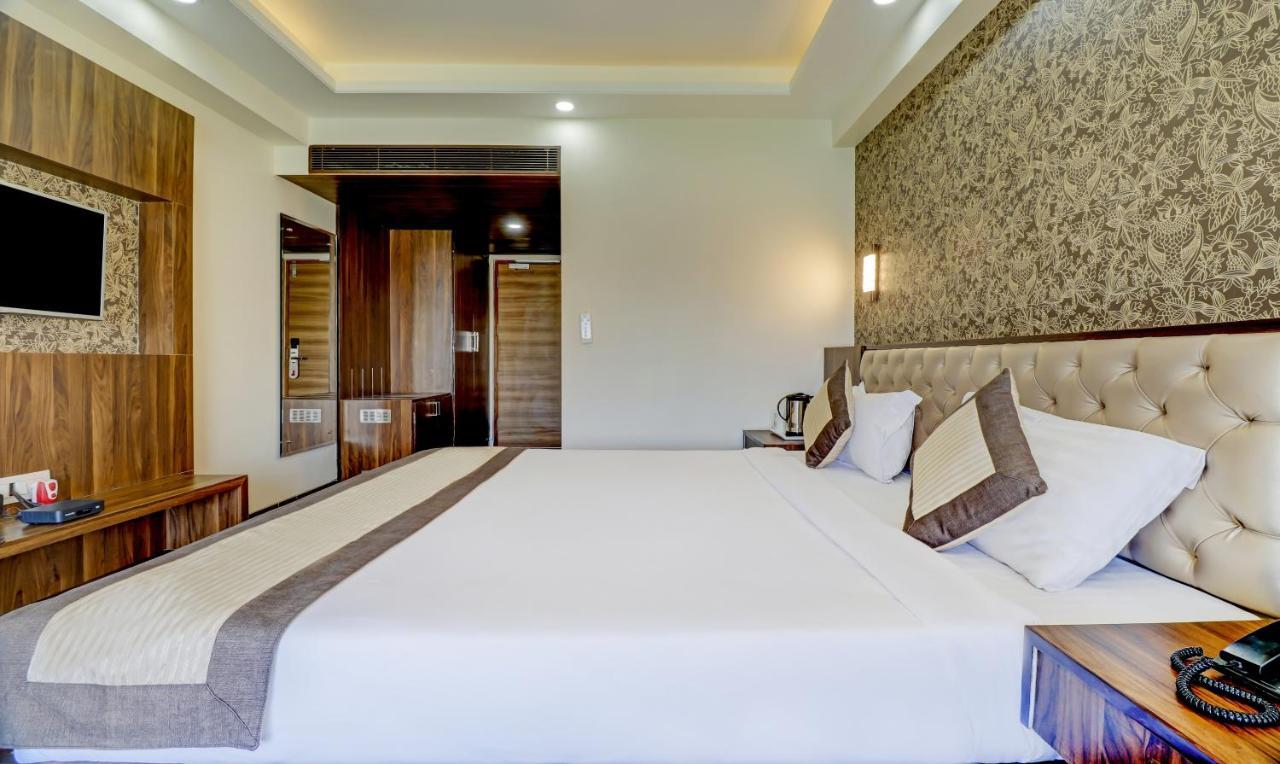 Sanskar Hotel Jaipur Eksteriør bilde