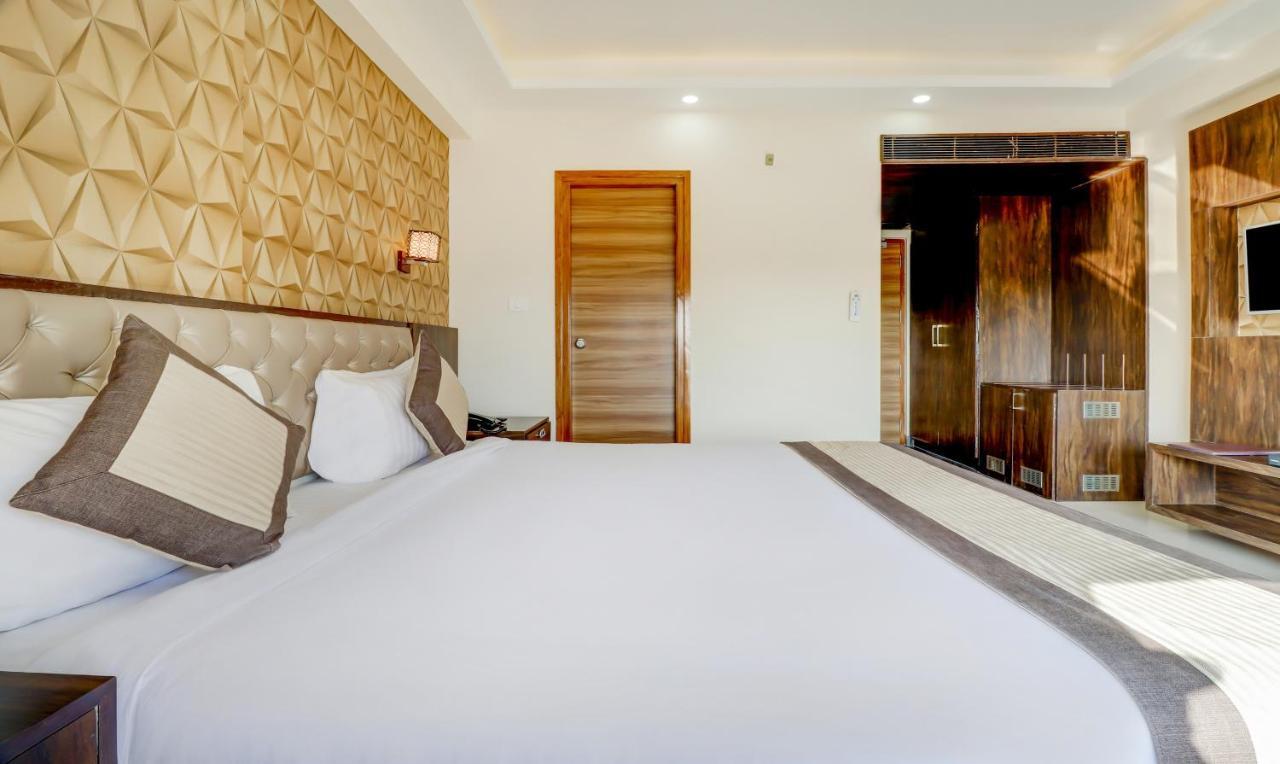 Sanskar Hotel Jaipur Eksteriør bilde