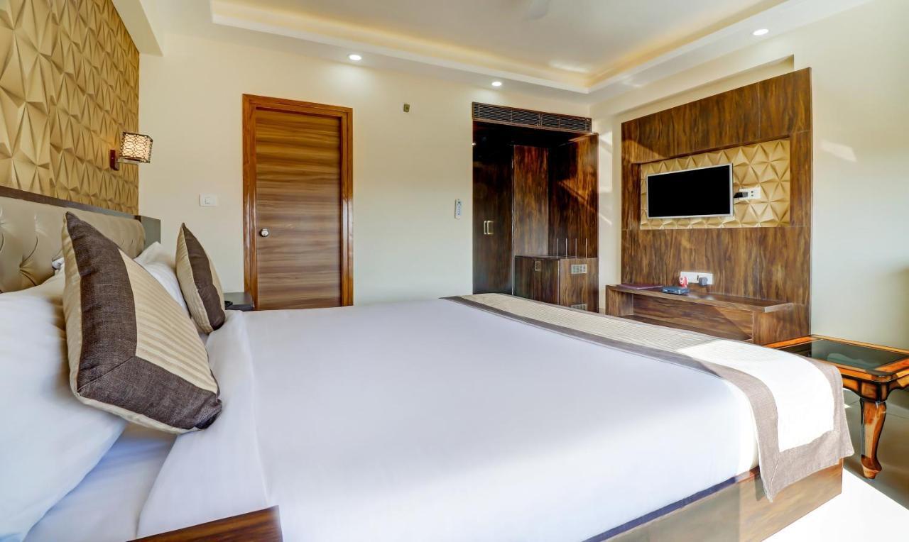 Sanskar Hotel Jaipur Eksteriør bilde